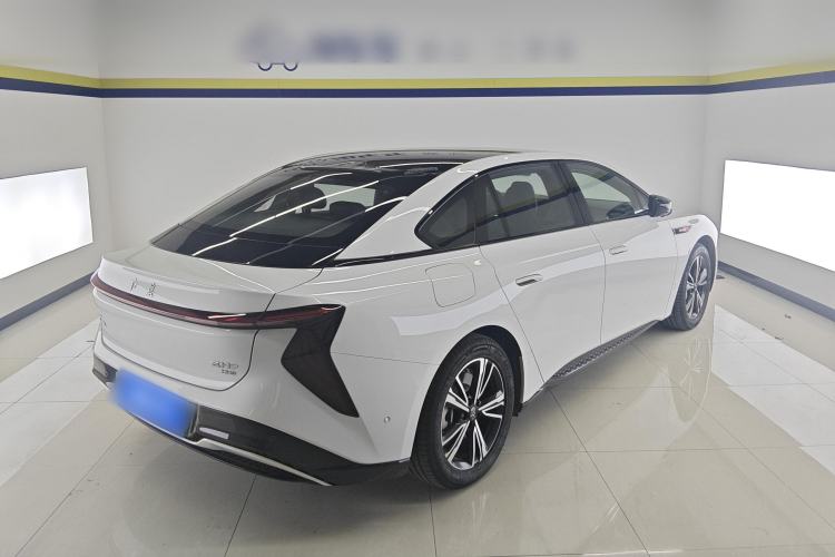 Used Hongqi EH7 2024 690 Pro
