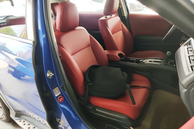 Used Honda Vezel 2015 1.5L CVT two-wheel drive Comfort trim
