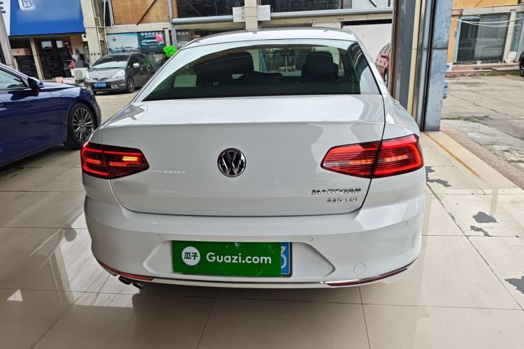 Used Volkswagen Magotan 2017 330TSI DSG Leading Model