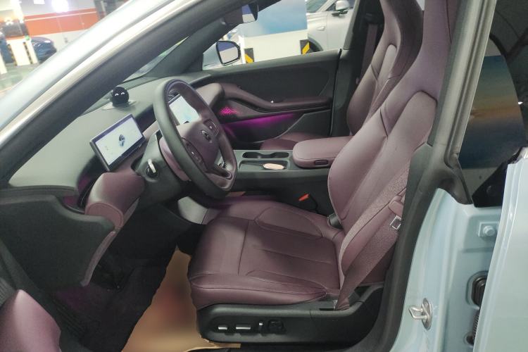 Used Nio ET5T 2024 75kWh Touring Left Front Seat