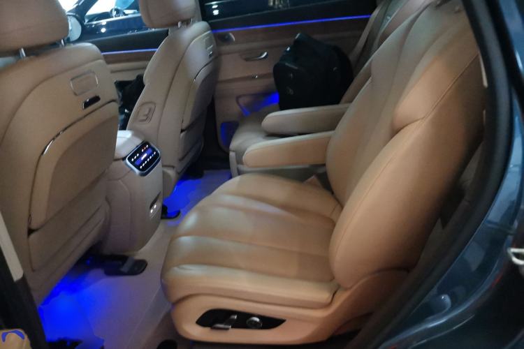 Used Hima AITO M7 2024 1.5T Intelligent Driving 4WD Ultra Version 6 Seats