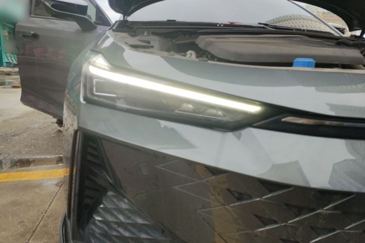 Used CHANGAN UNI-V 2024 1.5T Prestige Sport Edition