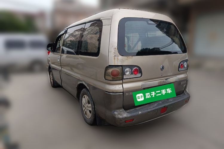 Used FORTHING Lingzhi 2014 M3 1.6L 7-Seater Comfort Model
