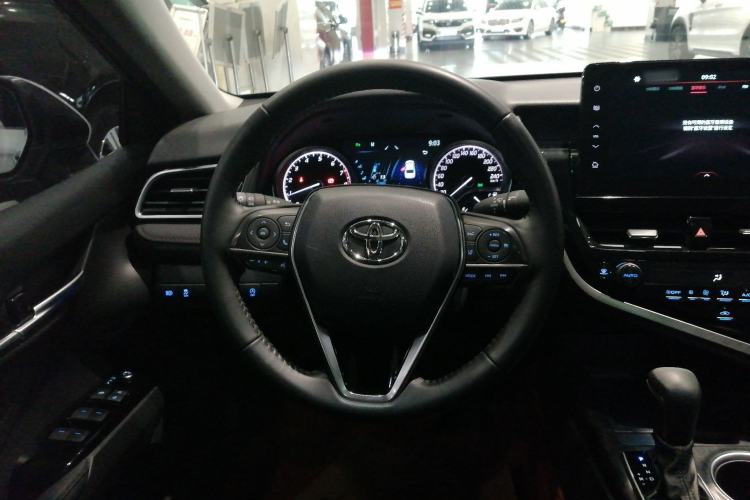 Used Toyota Camry 2022 2.0GVP Premier Edition Steering Wheel