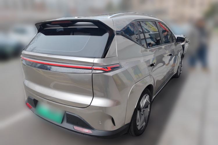 Used Hycan Z03 2022 510 km Range Trendy Cool Version 135 kW 63.98 kWh Rear Right 45 Deg