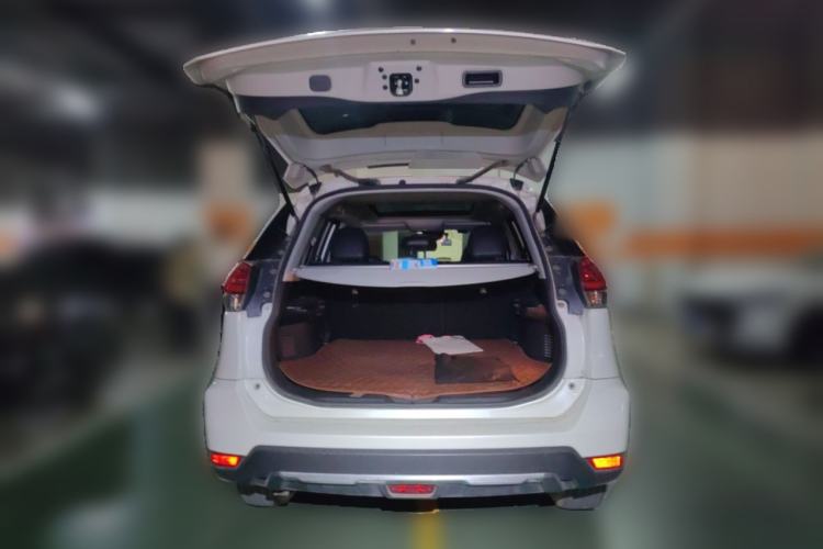 Used Nissan X-Trail 2020 2.0L XL Premium CVT 2WD SmartConnect Luxury Edition
