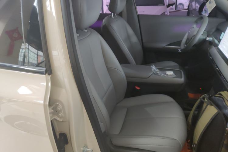 Used Dongfeng NAMMI 06 2025 471 Ultra Right Front Seat