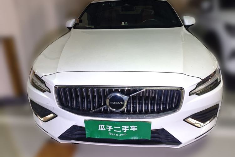 Used Volvo S60 2024 B4 Zhiyi Luxury Edition