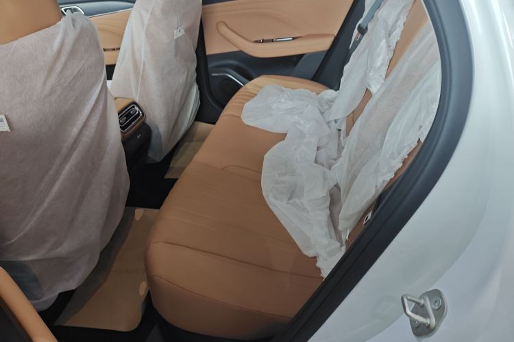 Used Geely Galaxy Stellar 6 2026 Model 125km Exploration+ Edition Left Rear Seat