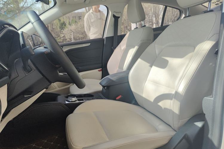 Used Ford Focus 2021 Sedan EcoBoost 180 Automatic Trendy Model Left Front Seat