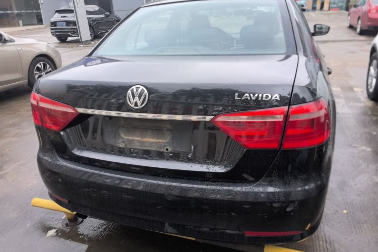 Used Volkswagen Lavida 2013 Restyled Classic 1.6L Manual Comfort Edition Rear