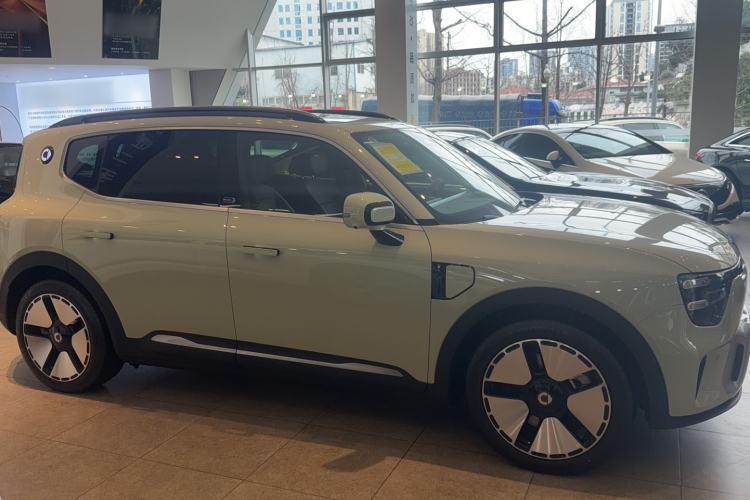 Used smart #5 2024 Long-Range Journey Luxury Edition
