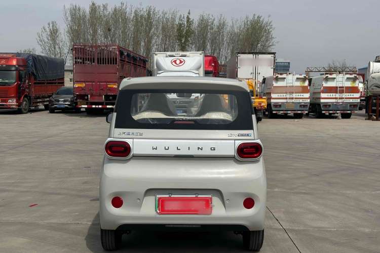 Used Wuling Hongguang MINIEV 2024 3rd Generation 215km Youth Edition