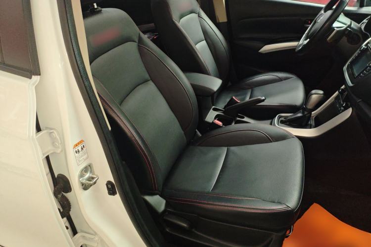 Used Suzuki S-Cross 2014 1.6L CVT Two-Wheel Drive Elite Version
