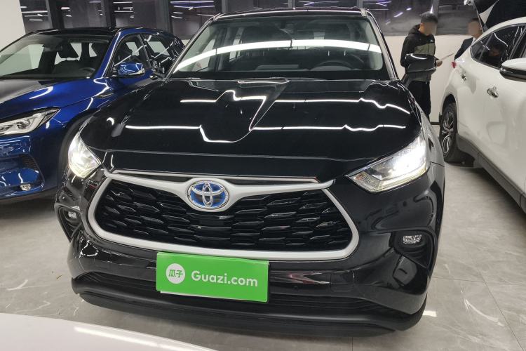 Used Toyota Highlander 2023 2.5L Smart Electric Hybrid Dual-Engine 4x4 Elite Edition 7 Seats Front