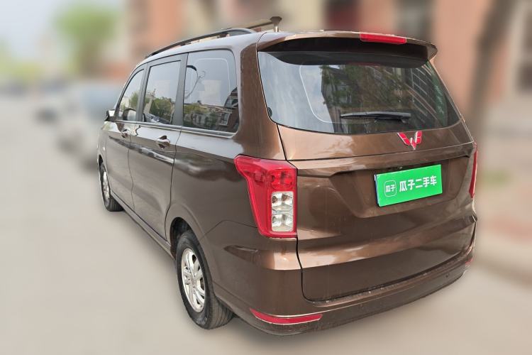 Used Wuling Hongguang 2019 1.5L S Comfort Edition China VI LAR
