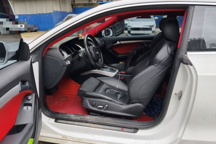 Used Audi A5 2016 Coupe 45 TFSI Ambition Edition Left Front Seat