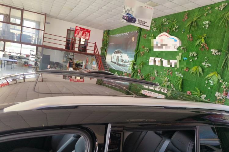 Used Formula Leopard Titanium 3 2025 501 km Range Rear-Wheel Drive Intelligent Driving Max Edition