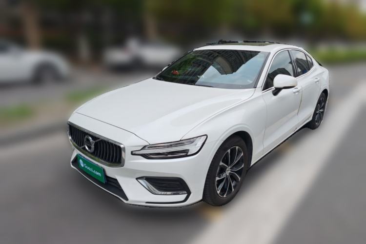 Used Volvo S60 2022 B4 Zhiyi Luxury Edition