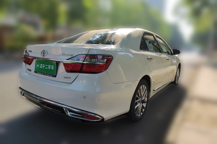 Used Toyota Camry 2016 2.5G 10th Anniversary Deluxe Navigation Edition
