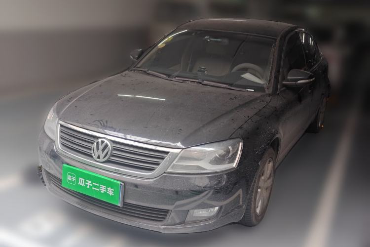 Used Volkswagen Passat 2009 2.0L MFI Automatic Luxury Edition