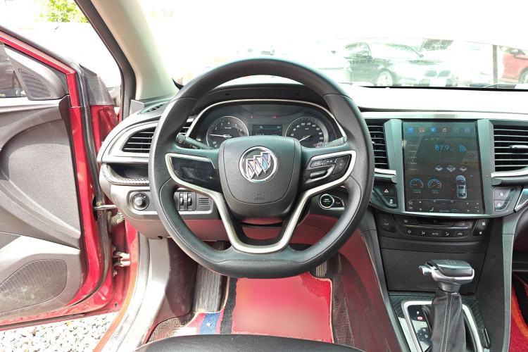 Used Buick GT 2015 15N Automatic Deluxe Edition Steering Wheel