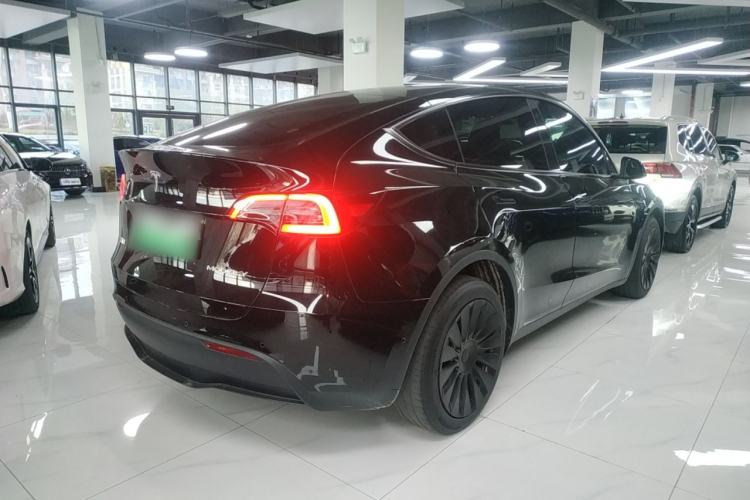 Used Tesla Model Y 2023 Long-Range All-Wheel-Drive Version Rear Right 45 Deg