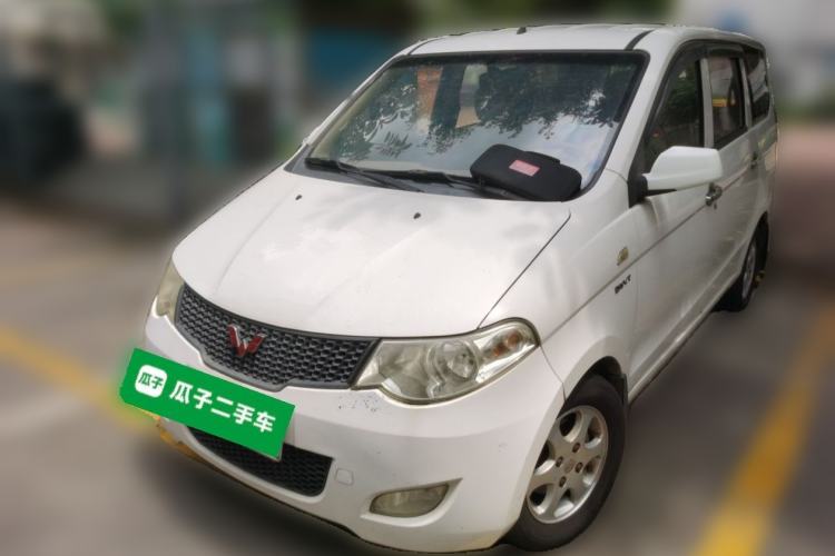 Used Wuling Hongguang 2013 1.5L Standard Version