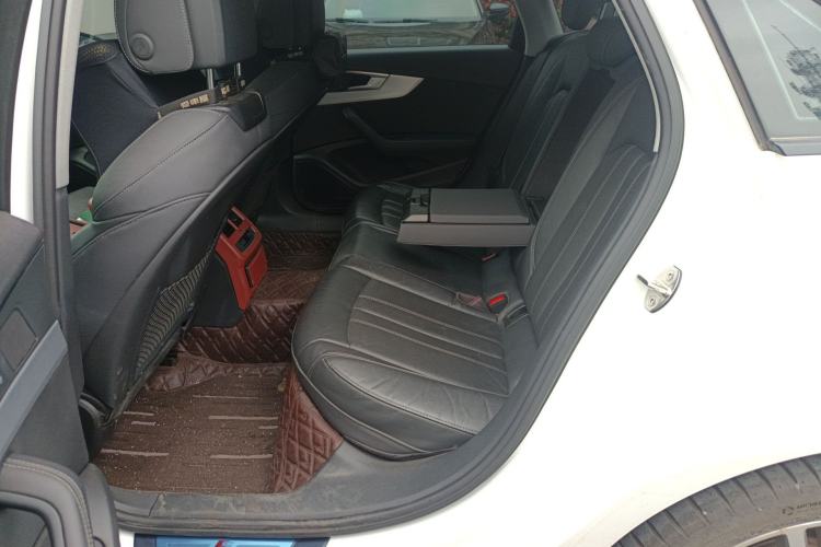 Used Audi A4L 2022 40 TFSI Luxury Dynamic Model Left Rear Seat