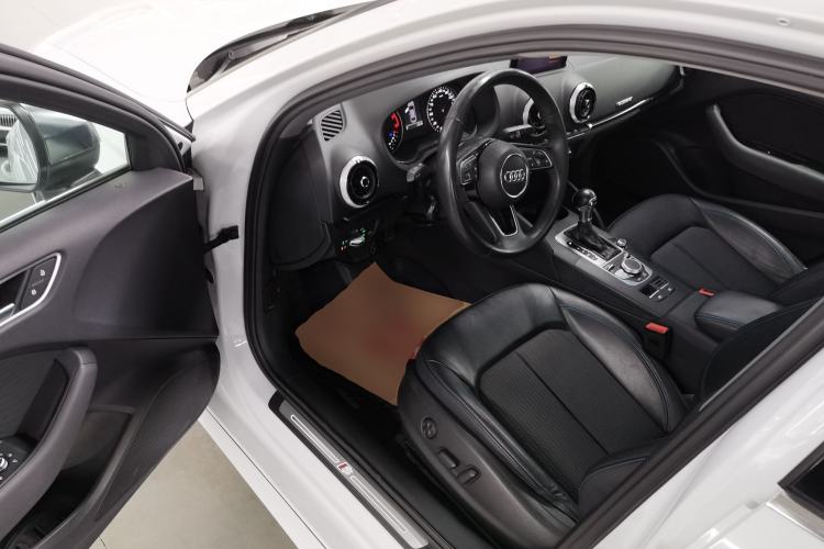 Used Audi A3 2020 Limousine 35 TFSI Fashion Edition China VI Emission Standard
