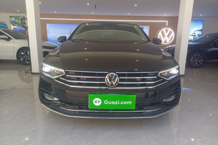 Used Volkswagen Magotan 2020 330TSI DSG Luxury Edition Front