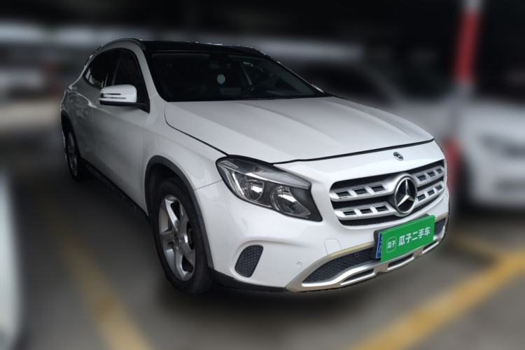 Used Mercedes-Benz GLA 2019 GLA 200 Dynamic Edition Front Right 45 Deg