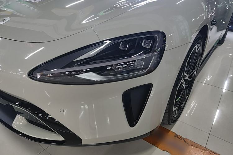 Used Xiaomi Auto SU7 2024 Four-Wheel-Drive Max Founder's Edition
