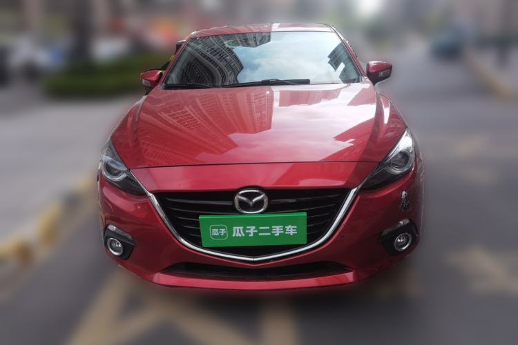 Used Mazda 3 Axela 2016 Sedan 2.0L Automatic Flagship Model
