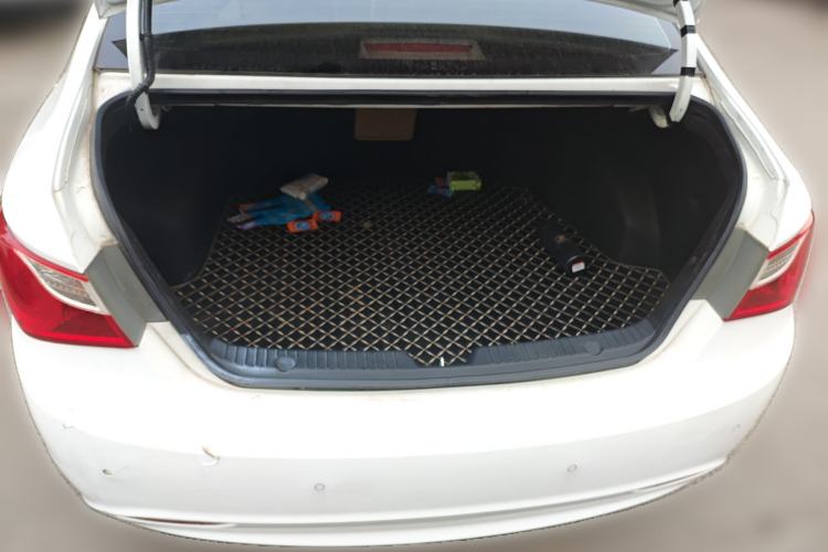 Used Hyundai Sonata 2013 2.0L Automatic Luxury Edition
