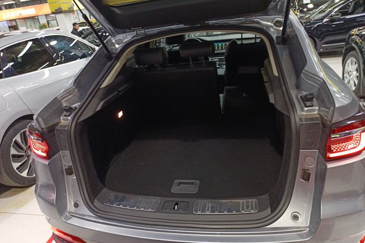 Used Changan CS85 COUPE 2021 1.5T DCT Luxury Edition