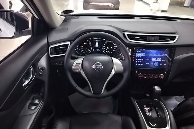 Used Nissan X-Trail 2014 2.0L CVT Comfort Edition 2WD
