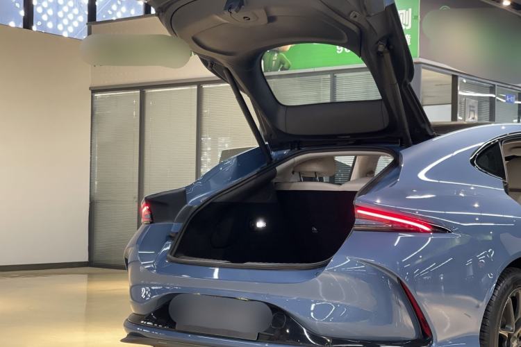 Used IM L6 2024 Max Standard Edition Exterior 7