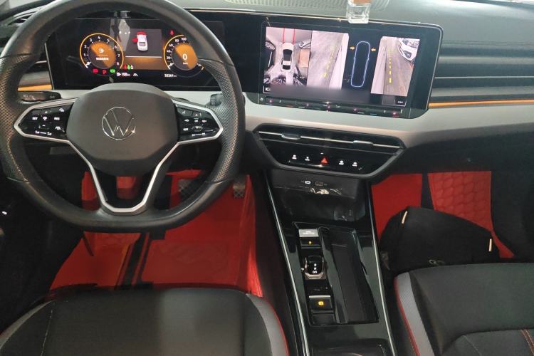 Used Volkswagen Lamando 2023 Lavida L 280TSI DSG Cool & Spicy Edition Center Console