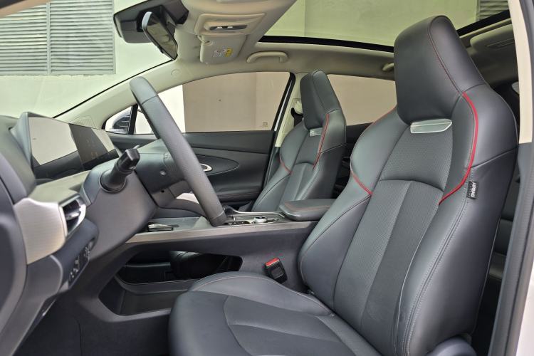 Used Changan UNI-T 2020 1.5T Prestige Version
