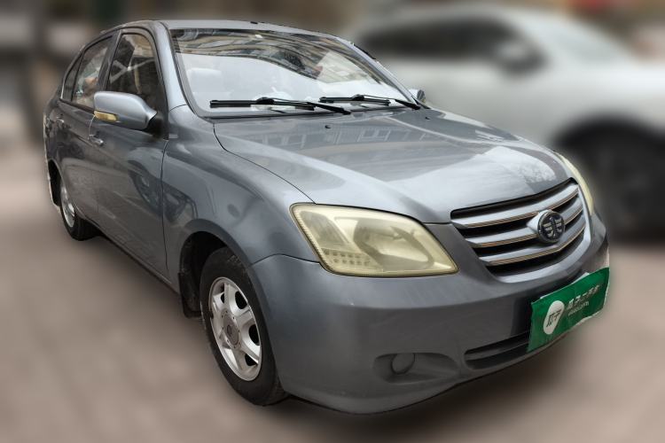 Used FAW Xiali N5 2011 1.0L Manual Standard Edition Front Right 45 Deg