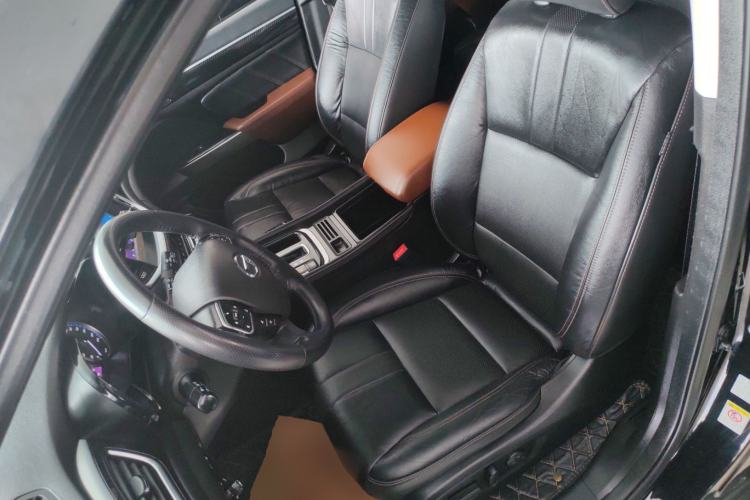 Used GAC Trumpchi GS7 2017 320T Two-Wheel-Drive Luxury Model Left Front Seat