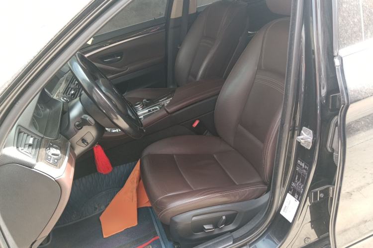 Used BMW 5 Series 2014 525Li Luxury Design Package