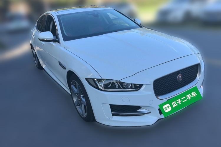 Used Jaguar XE 2017 2.0T 200 PS R-Sport