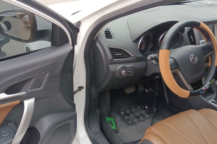 Used MG GT 2016 1.5L Automatic Value-Added Luxury Edition
