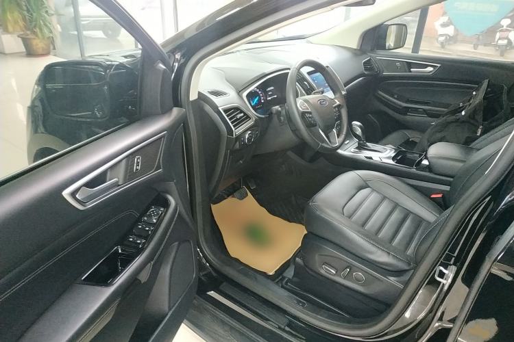 Used Ford Edge 2018 EcoBoost 245 Two-Wheel-Drive Titanium 7-Seater China V Standard
