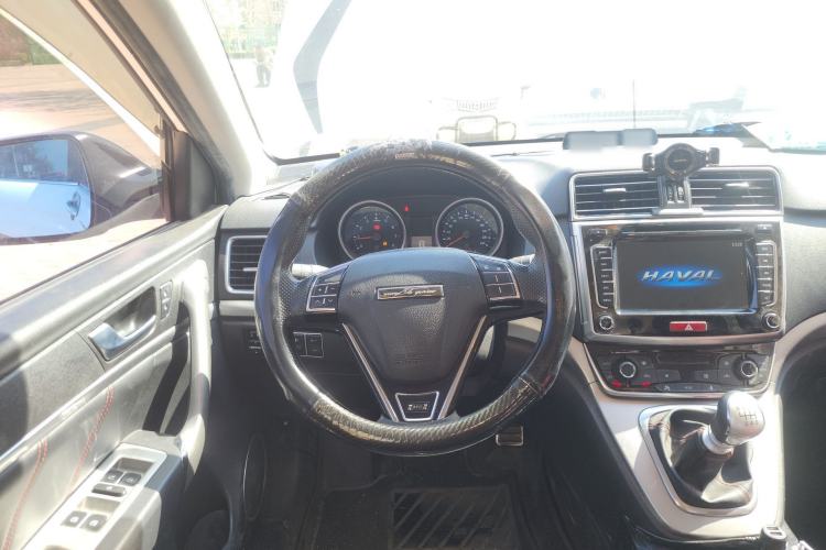 Used Haval M6 2017 1.5T Manual Two-Wheel Drive Urban Version Steering Wheel