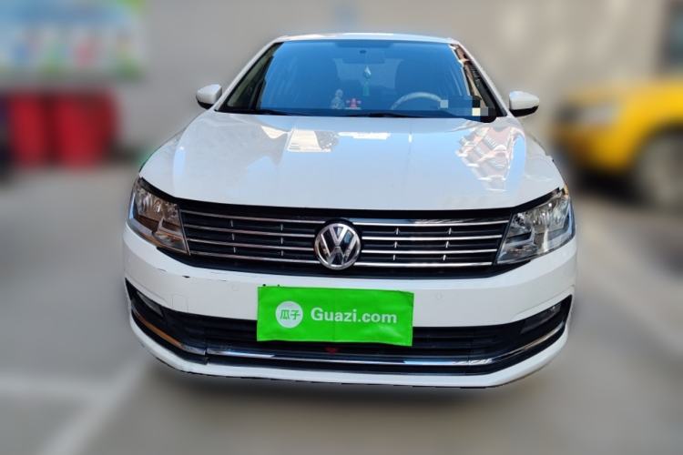 Used Volkswagen Lavida 2017 1.6L Automatic Comfort Edition Front