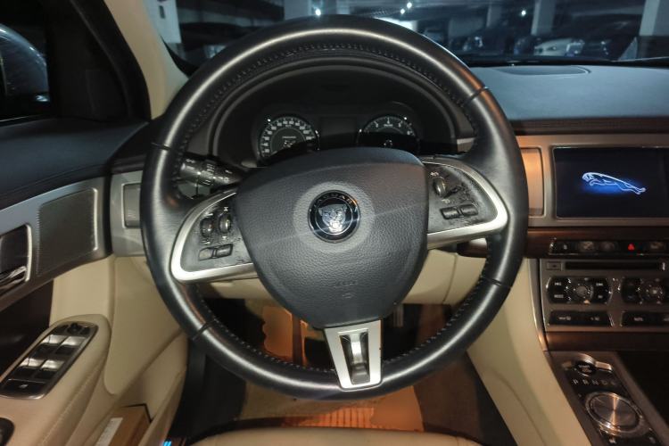 Used Jaguar XF 2013 XF 2.0T Luxury Edition