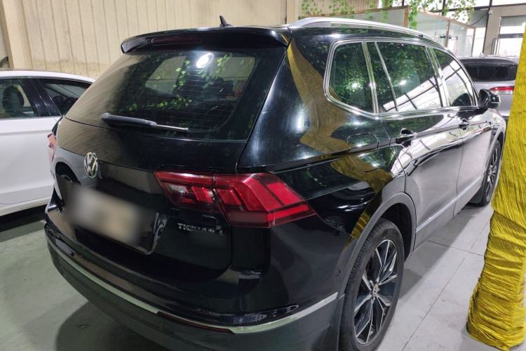 Used Volkswagen Tiguan L 2019 Revised 330TSI Automatic Two-Wheel Drive Smart & Luxury Edition China VI Standard